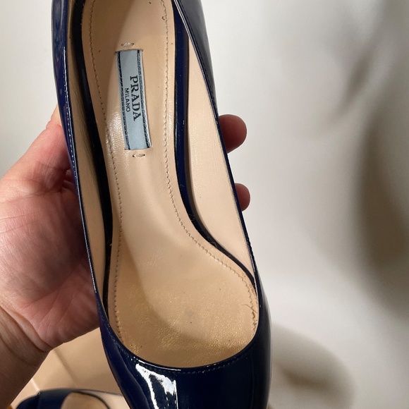 Blue Prada peep toe high-heels - Picture 3 of 12